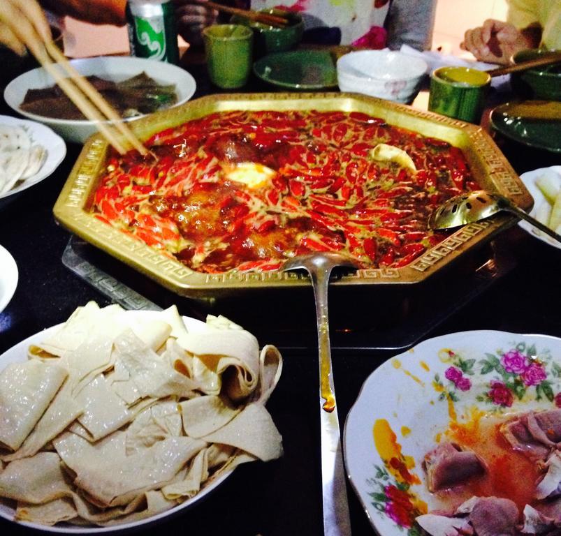 Chengdu Bling Bling Hostel Supoqiao Buitenkant foto